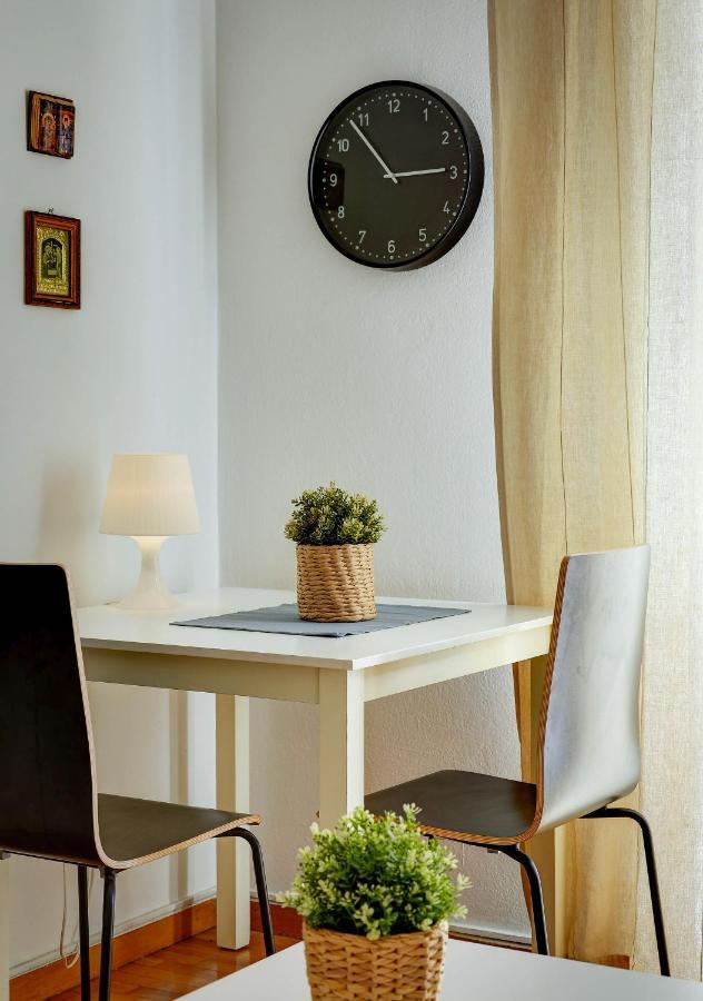 Sunny All Day Apartment Near Athens City Center Kültér fotó