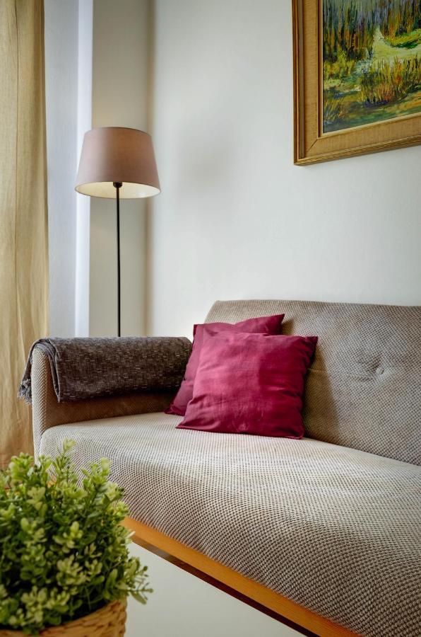 Sunny All Day Apartment Near Athens City Center Kültér fotó